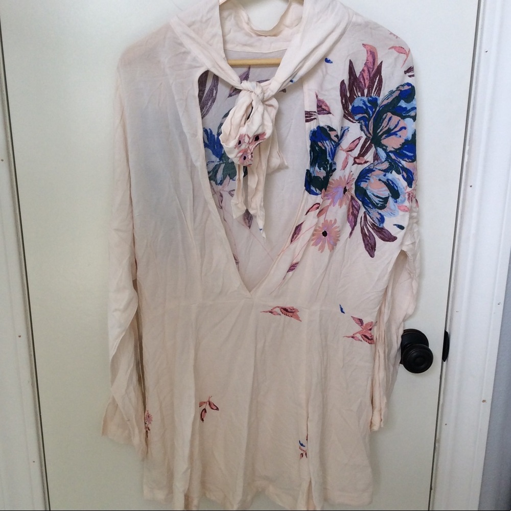 💕FREE PEOPLE FLORAL DRESS💕 - Picture 5 of 6